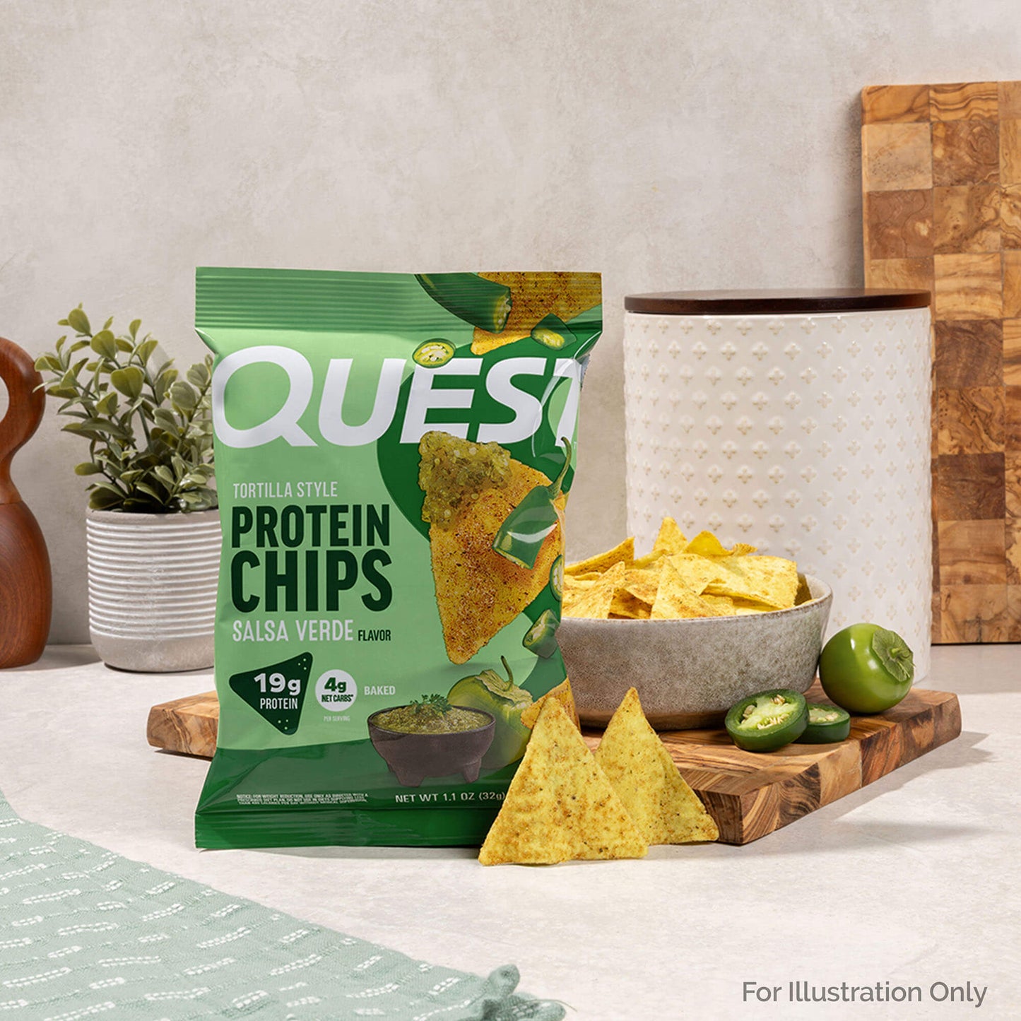 salsa-verde-tortilla-style-protein-chips-s5 qst-016419-salsa-verde-tortilla-style-protein-chips_5.jpg